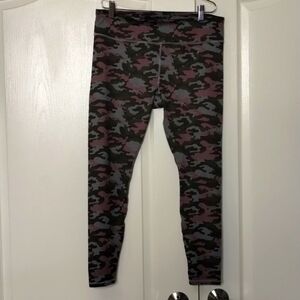 Fabletics Women's Athletic Leggings Large Stretch Camo Pink Green